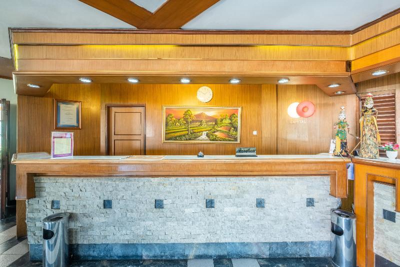 Capital O 1256 Sangga Buana Resort And Convention Hotel Чианджур Экстерьер фото